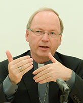 Bischof Benno Elbs