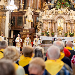 400 Mesnerinnen und Mesner bei österreichweiter Wallfahrt / Erzdiözese Wien/Schönlaub, Stephan Schönlaub 400 Mesnerinnen und Mesner bei österreichweiter Wallfahrt